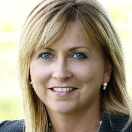 Bonnie Hagemann Headshot