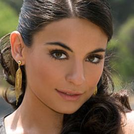Ana Brenda Contreras Headshot