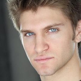 Keegan Allen Headshot