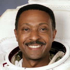 Winston Scott Headshot
