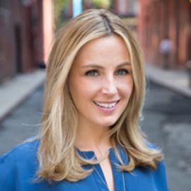 Jessica Knoll Headshot