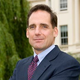 Donald Sull Headshot