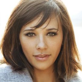 Rashida Jones Headshot